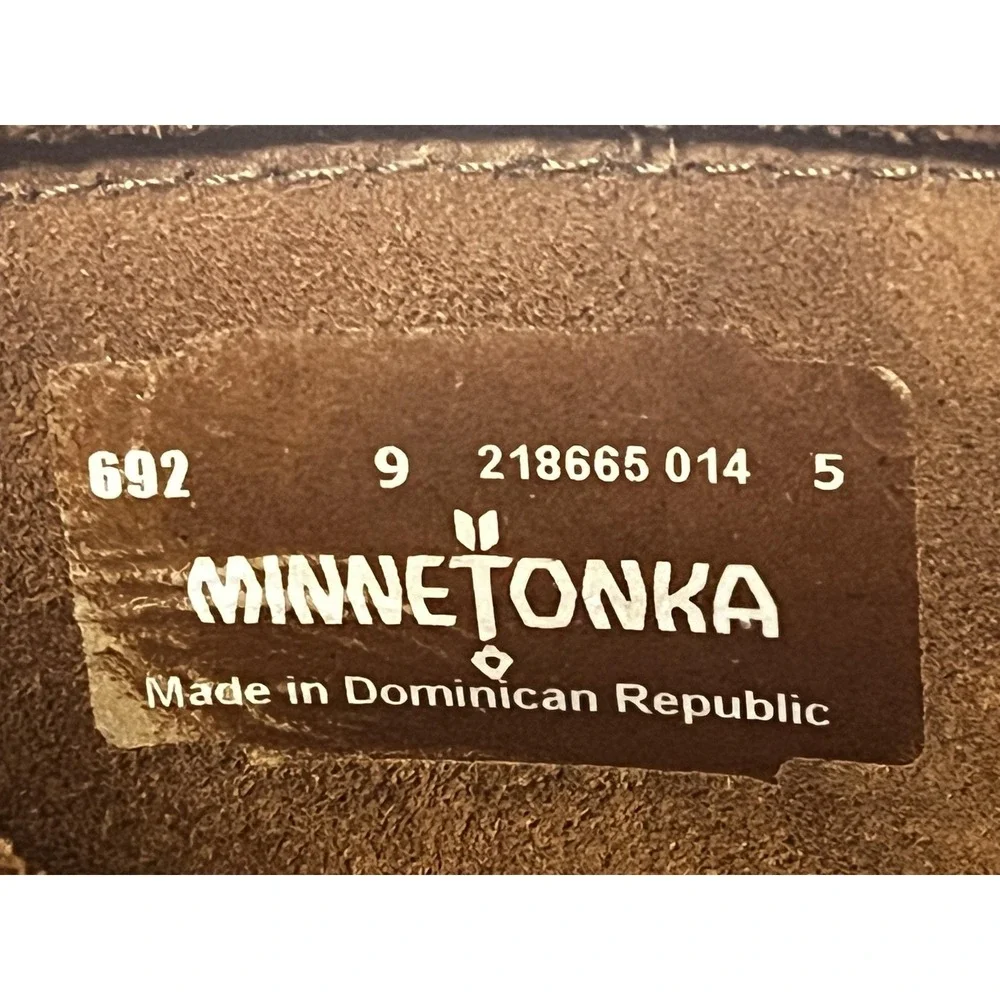 Minnetonka Boots Womens Size 9 Brown Suede Fringe Ankle Moccasin Booties 692